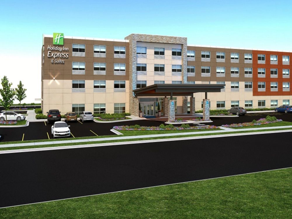 Holiday Inn Express & Suites Greenwood Mall By Ihg Exterior photo