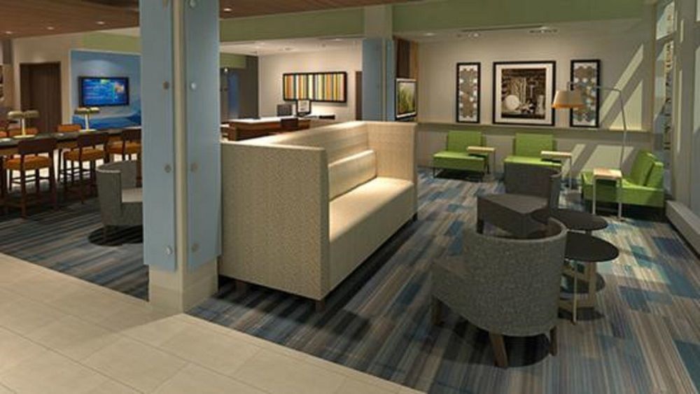 Holiday Inn Express & Suites Greenwood Mall By Ihg Exterior photo