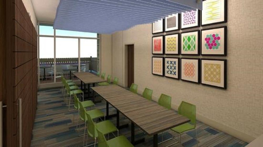 Holiday Inn Express & Suites Greenwood Mall By Ihg Exterior photo